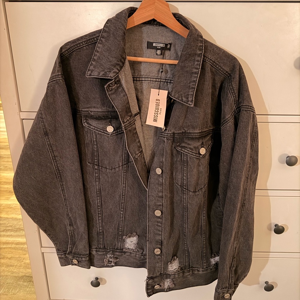 Missguided Plus Oversized Distressed Denim Jacket - NWT, Size 12 (US) 16 (UK)